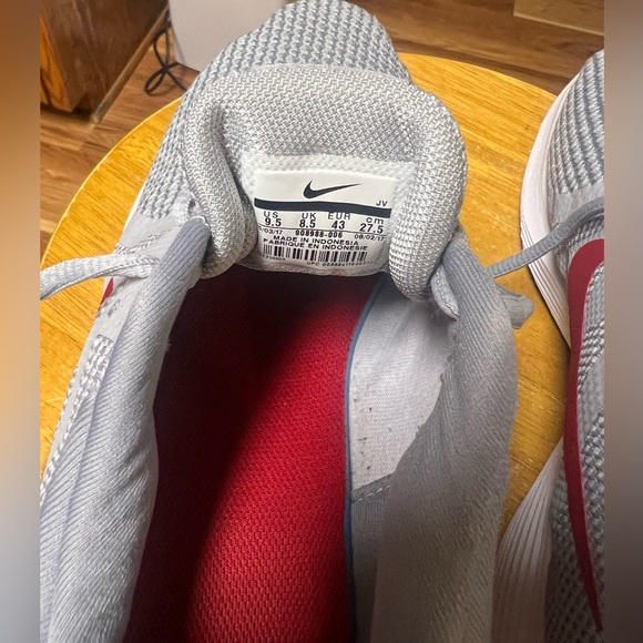 Men’s Revolution 4 Running Shoes - Picture 7 of 7